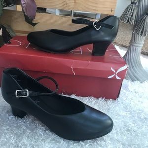 Capezio black dance character shoes - box kept